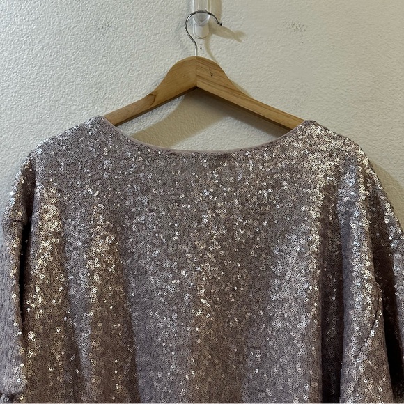 Anthropologie by Anthropologie Sequin Cropped Tee Grey Size XL - Picture 9 of 11